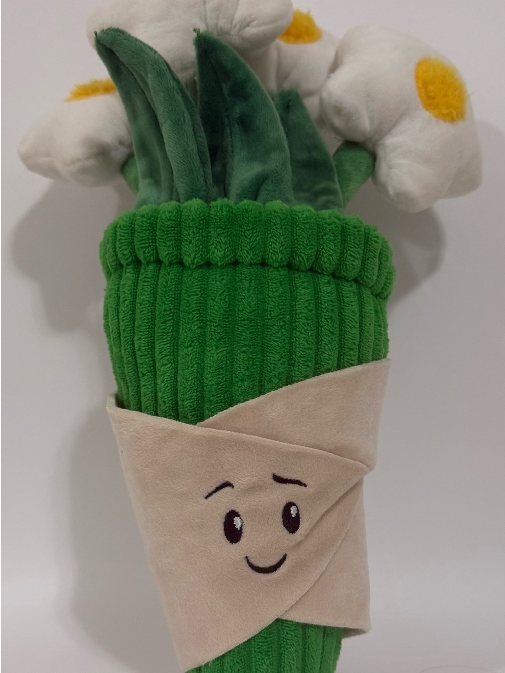 Gigglescape Daisy Flower Bouquet 12” Plush Stuffed Toy Target Spring